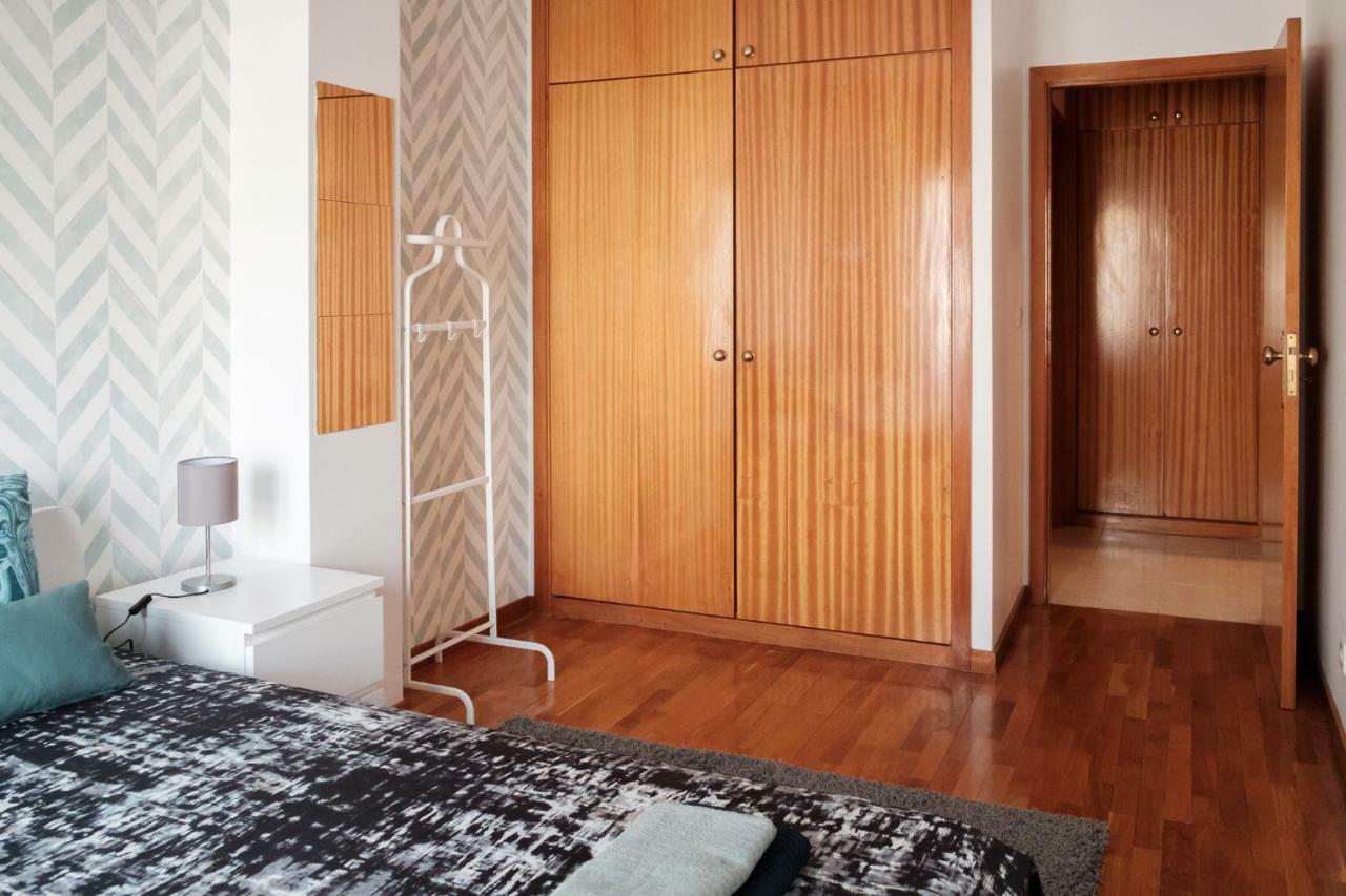 Apartment With Balcony In The Square 波尔图 外观 照片