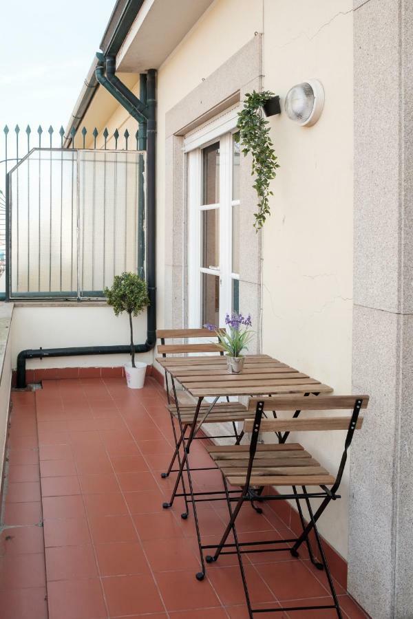 Apartment With Balcony In The Square 波尔图 外观 照片